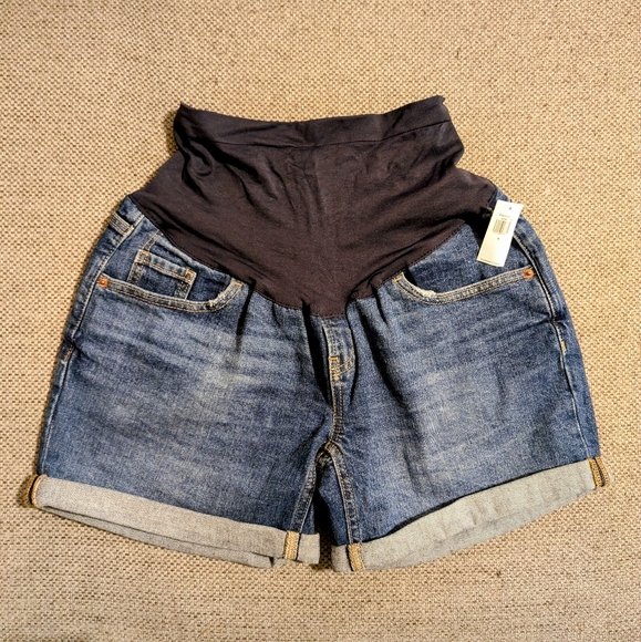 NWT Old Navy Maternity Jean shorts - Picture 7 of 9